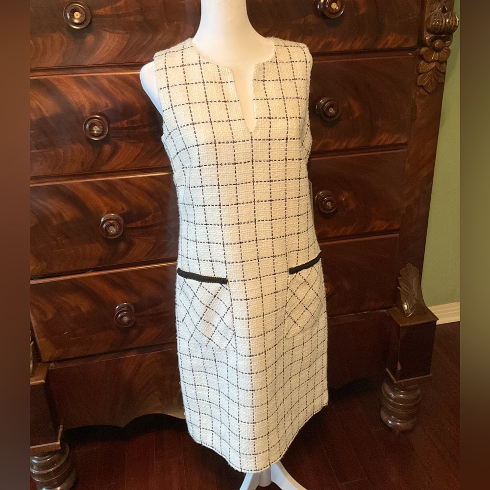 Chanel inspired  - Karl Lagerfeld Paris Monochrome Tweed Dress - size 4 - NWT
